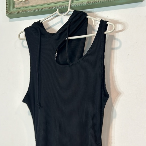 Darker Waves Fader Hooded curl out ribbed mini dress women’s size xxl plus black - Picture 3 of 8